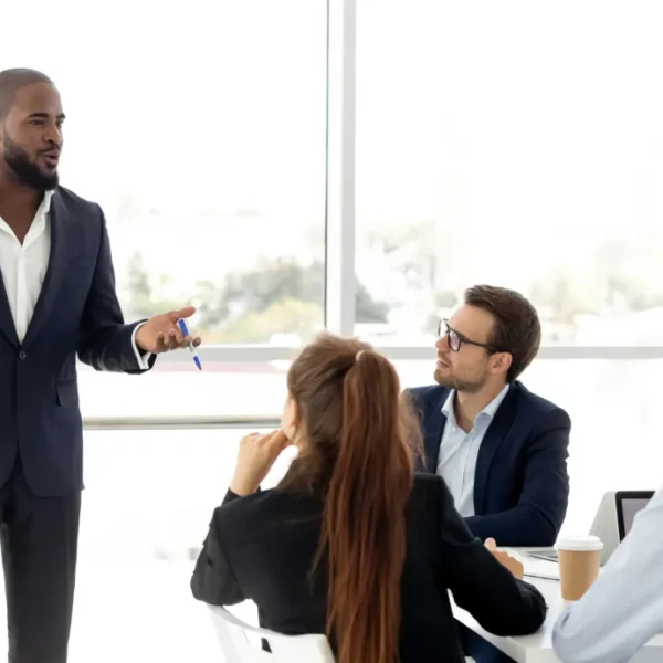 The Roles and Responsibilities of a Franchise Coach
